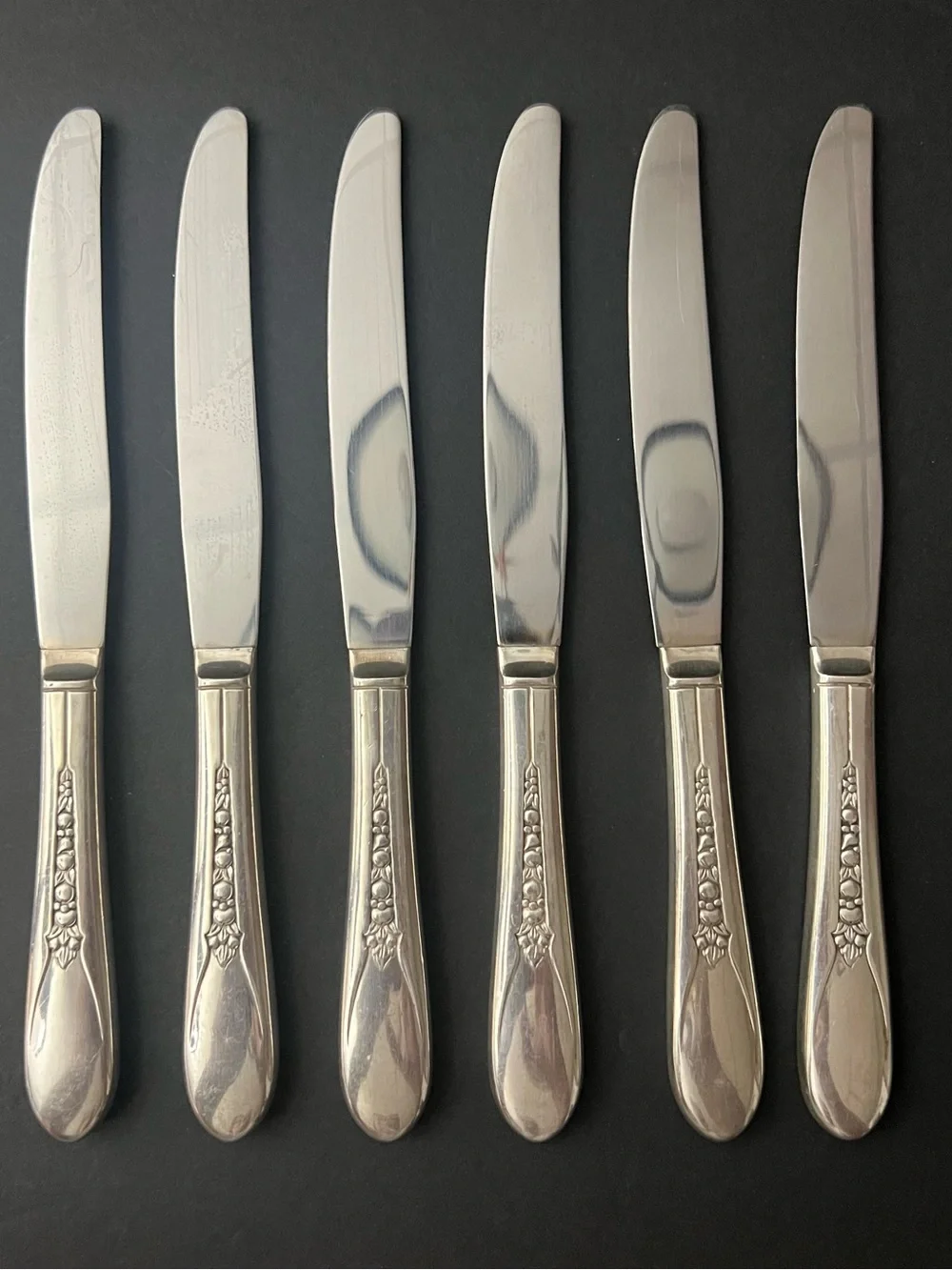 Wm Rogers Mfg Co Silverplate  Pricilla AKA Lady Ann Set of 6 Dinner Knives